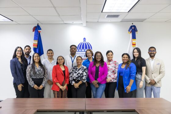 Periodistas conocen impacto de la transformación digital en los servicios públicos 