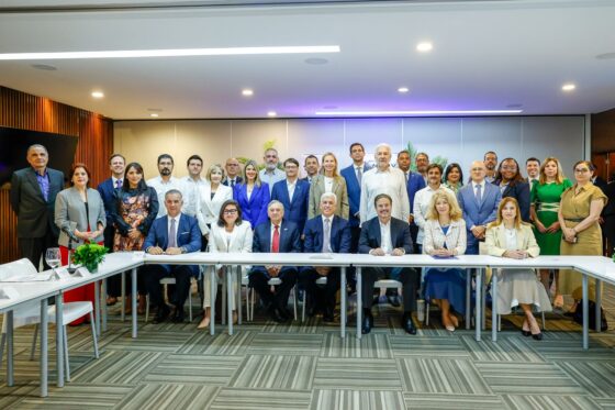 CNC y ASIEX  reúnen a empresarios y diplomáticos para presentar Meta RD 2036